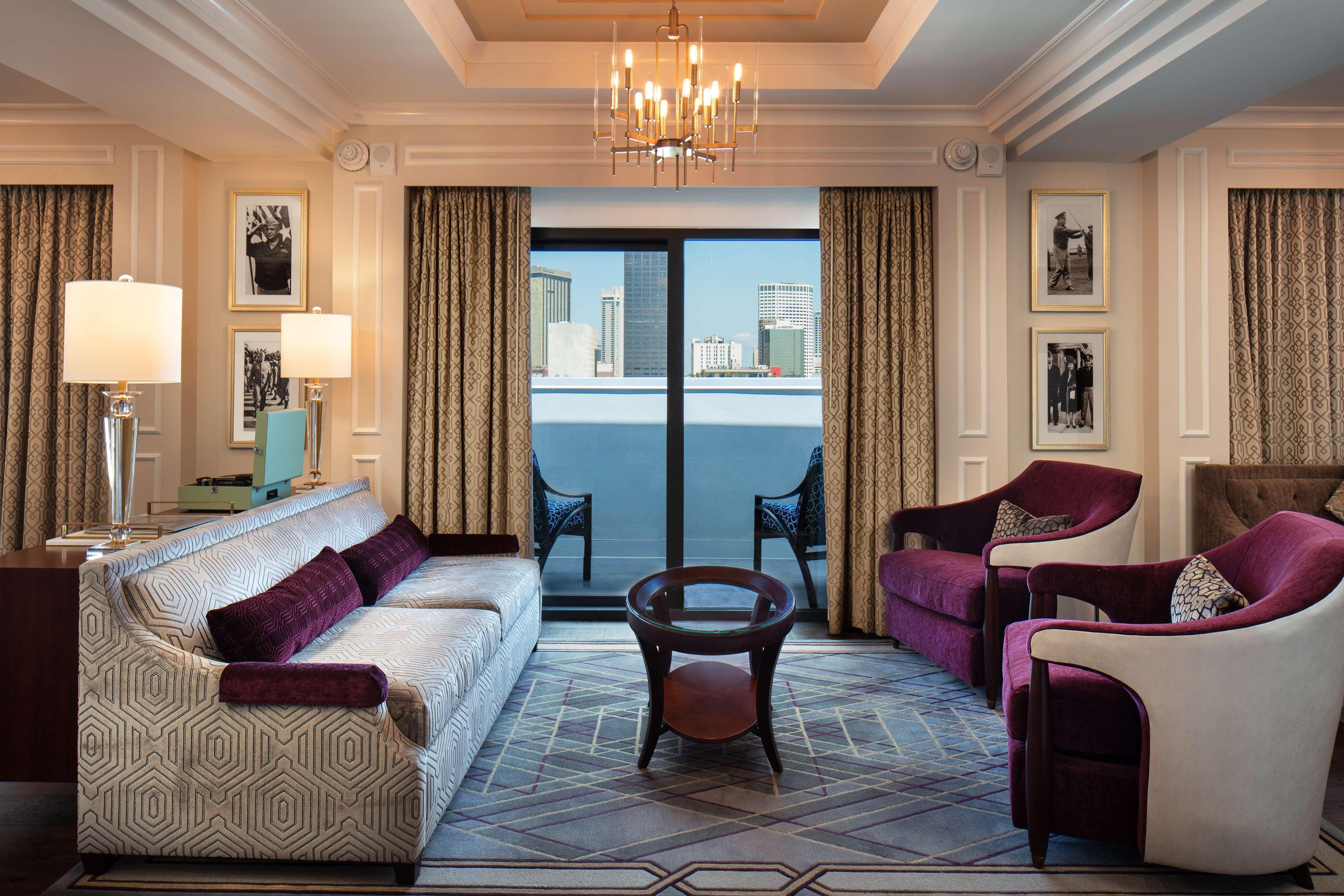 The Higgins Hotel New Orleans, Curio Collection By Hilton Exterior foto